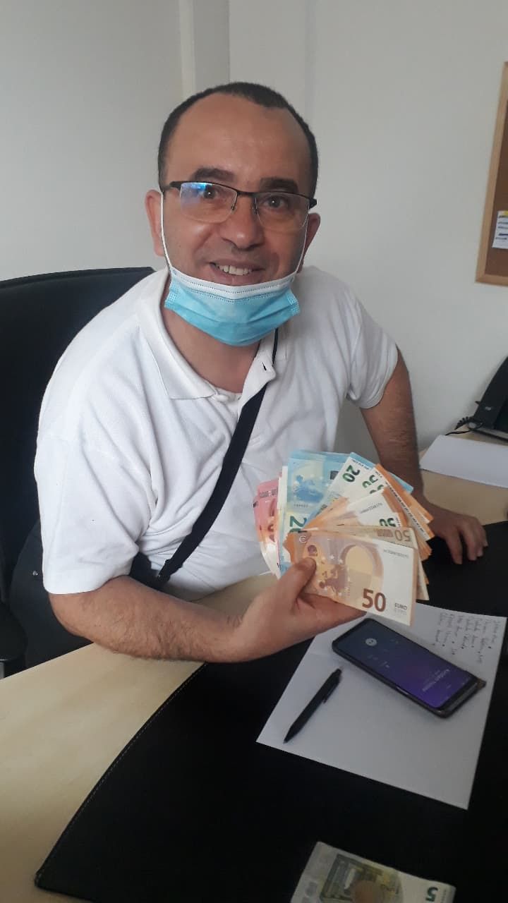 Odoo • une photo avec une légende